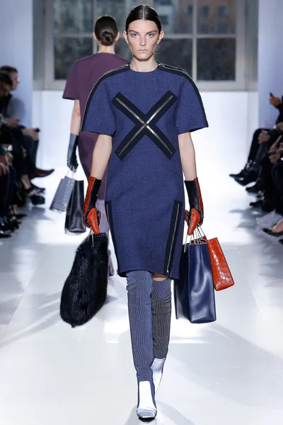Look 5